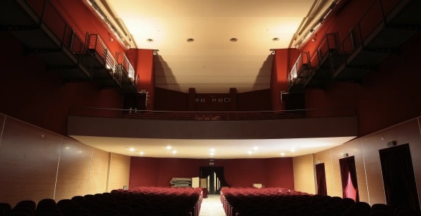 I 300 ragazzi sul palco del Teatro Ristori