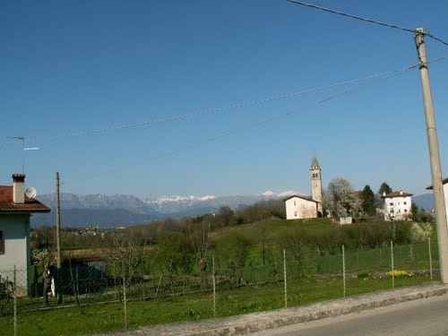 Il Gruppo Ana del paese apre il “bar” della sede in frazione Lauzzana