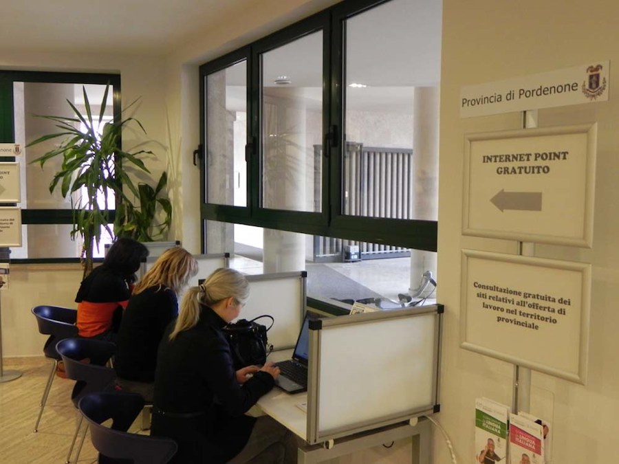 Pordenone, internet point gratuito per cercare lavoro