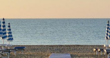 BIBIONE E LA SUPERSPIAGGIA