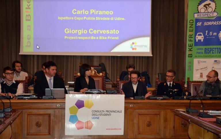 Automobilisti e ciclisti regole di convivenza