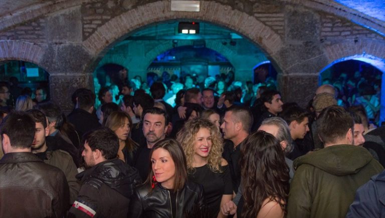 Pubblico_History_01