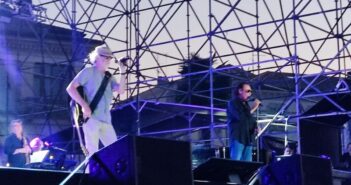 DE GREGORI, VENDITTI ED È STORIA DELLA MUSICA