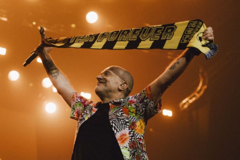 Foto MAX PEZZALI_LIVE_1DX22186
