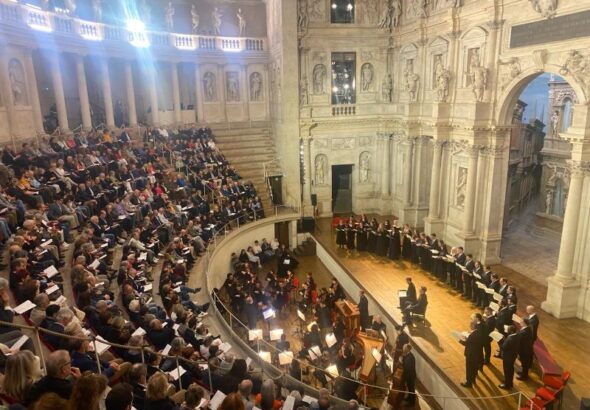 CoroFVG_ Teatro Olimpico