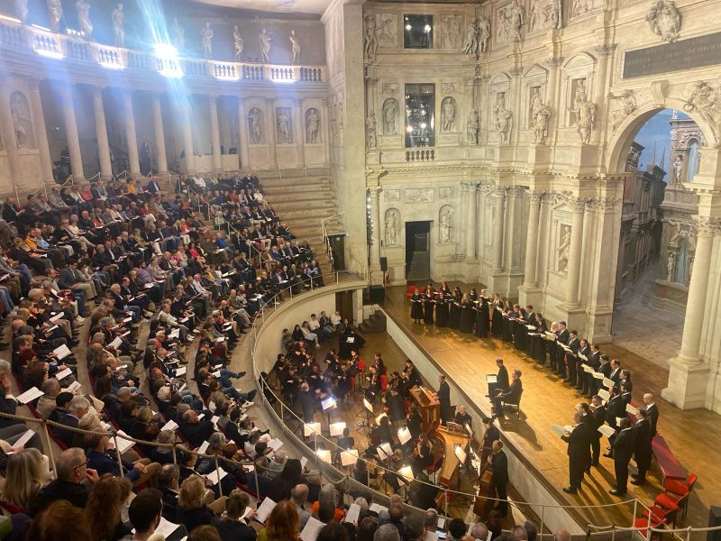 CoroFVG_ Teatro Olimpico